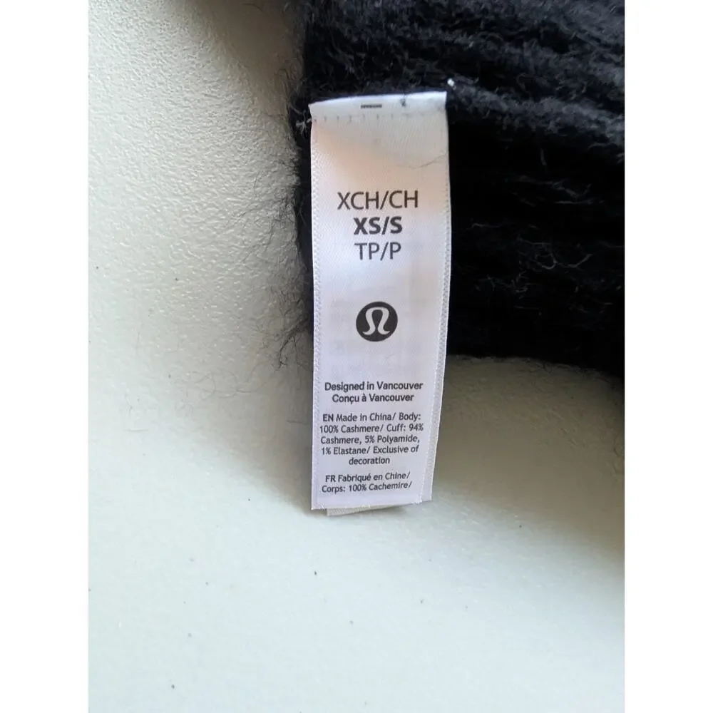 NWT Lululemon Women's Fuzzy Cashmere Mittens Size XS/S Black